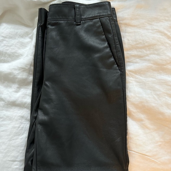 Aritzia Babaton Command Pant Black Vegan Leather (Size 6) - Picture 4 of 4